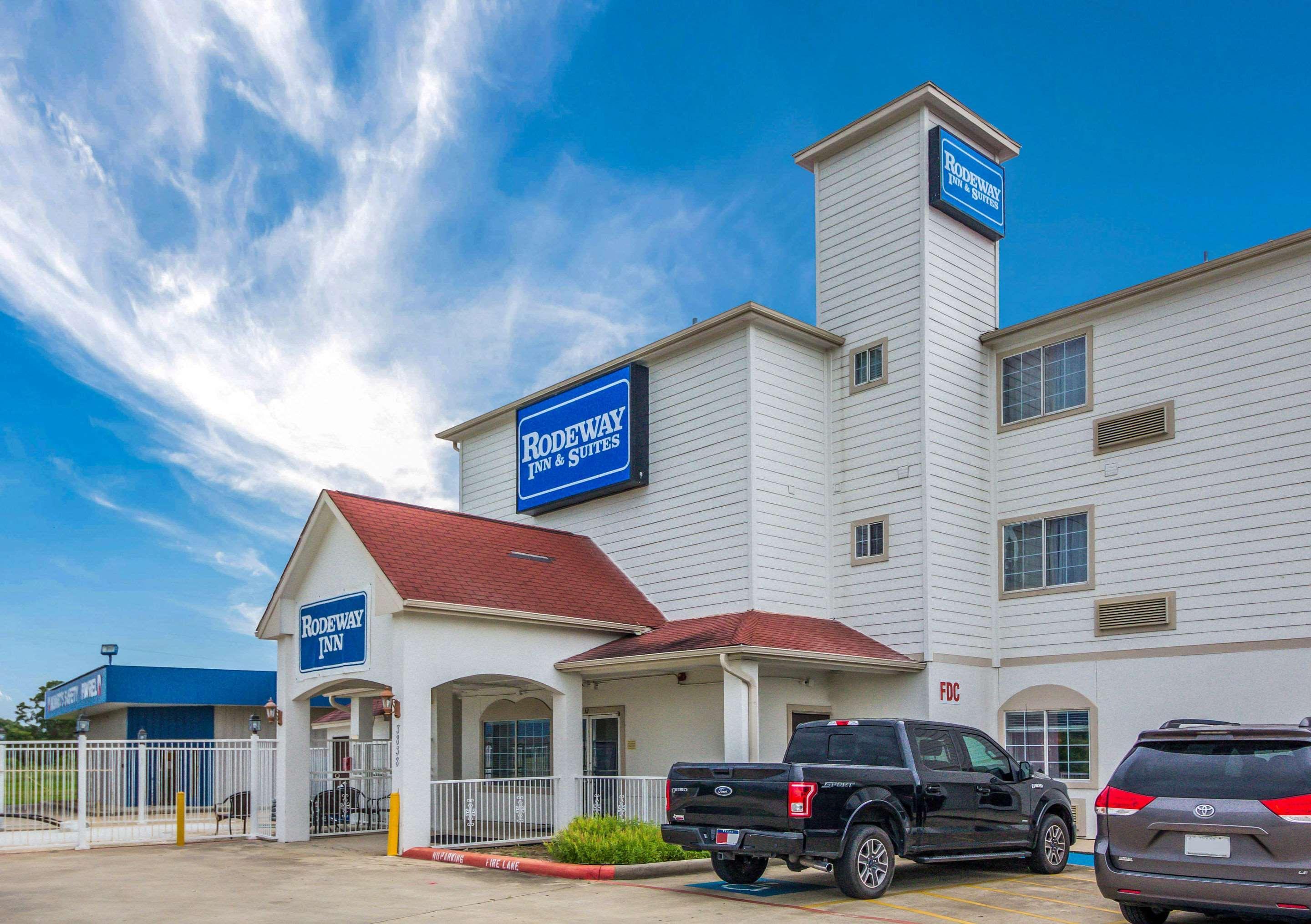 Rodeway Inn & Suites Port Arthur - Groves Kültér fotó