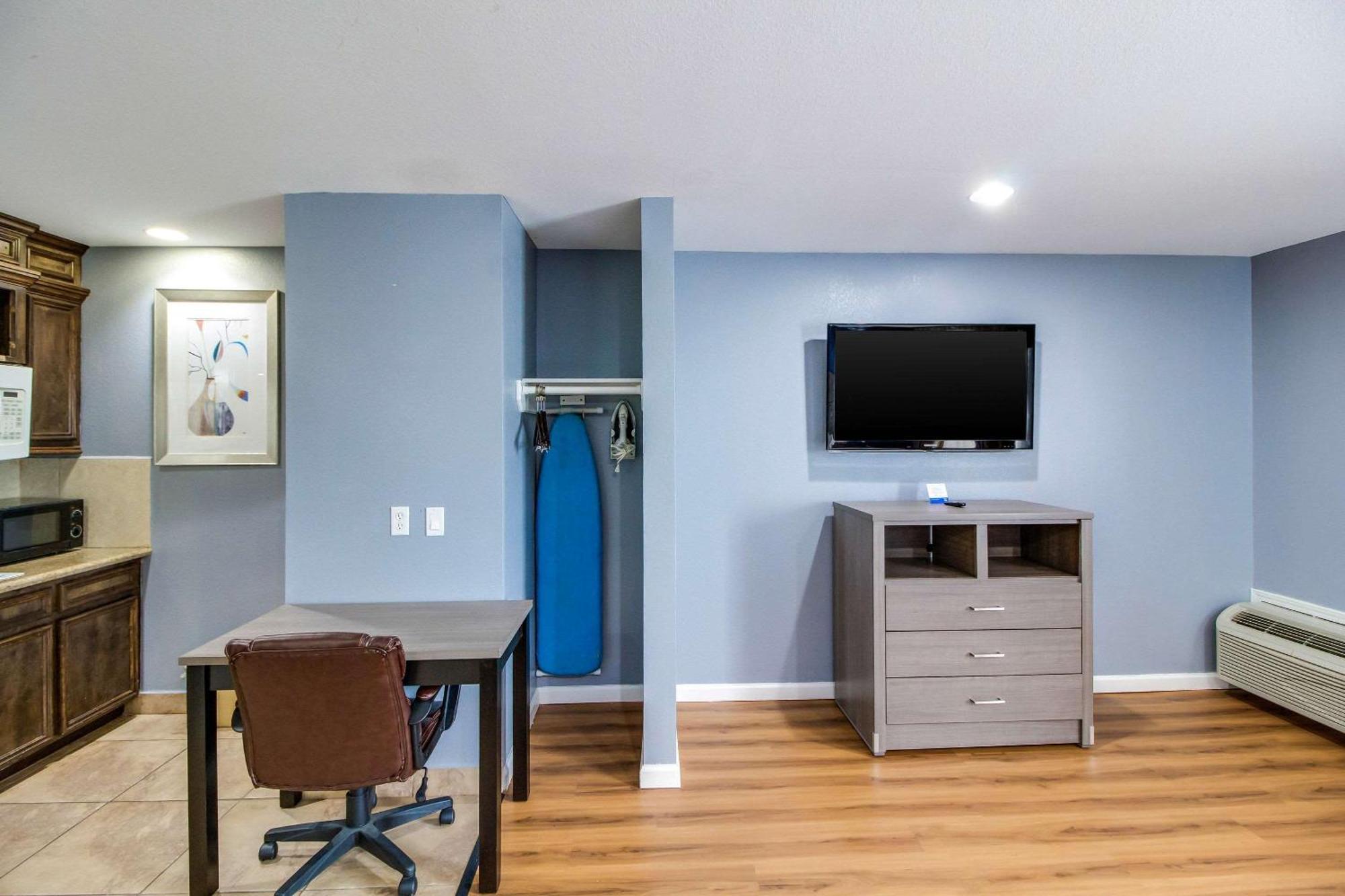 Rodeway Inn & Suites Port Arthur - Groves Kültér fotó