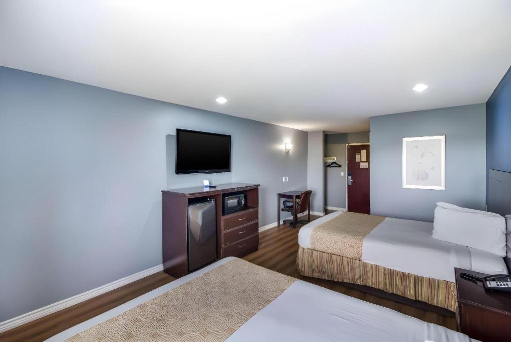 Rodeway Inn & Suites Port Arthur - Groves Kültér fotó