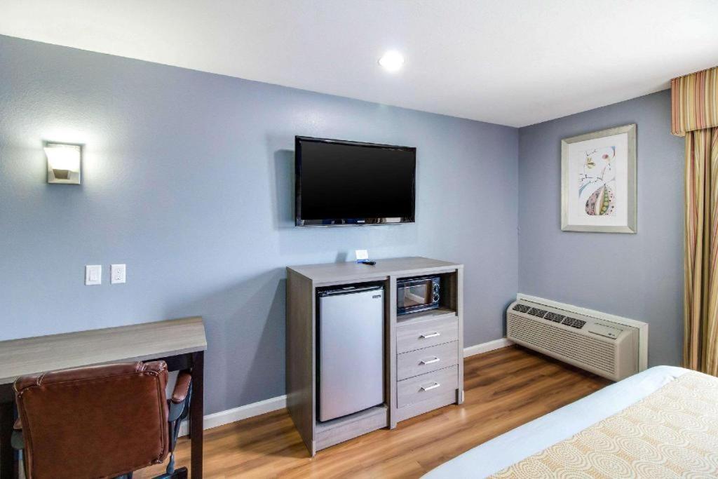 Rodeway Inn & Suites Port Arthur - Groves Kültér fotó