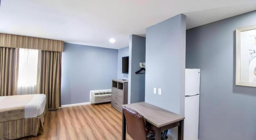 Rodeway Inn & Suites Port Arthur - Groves Kültér fotó